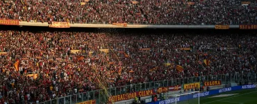 Roma, rivoluzione totale sulle corsie esterne: offerta ufficiale per Givairo Read e colpo Koulierakis
