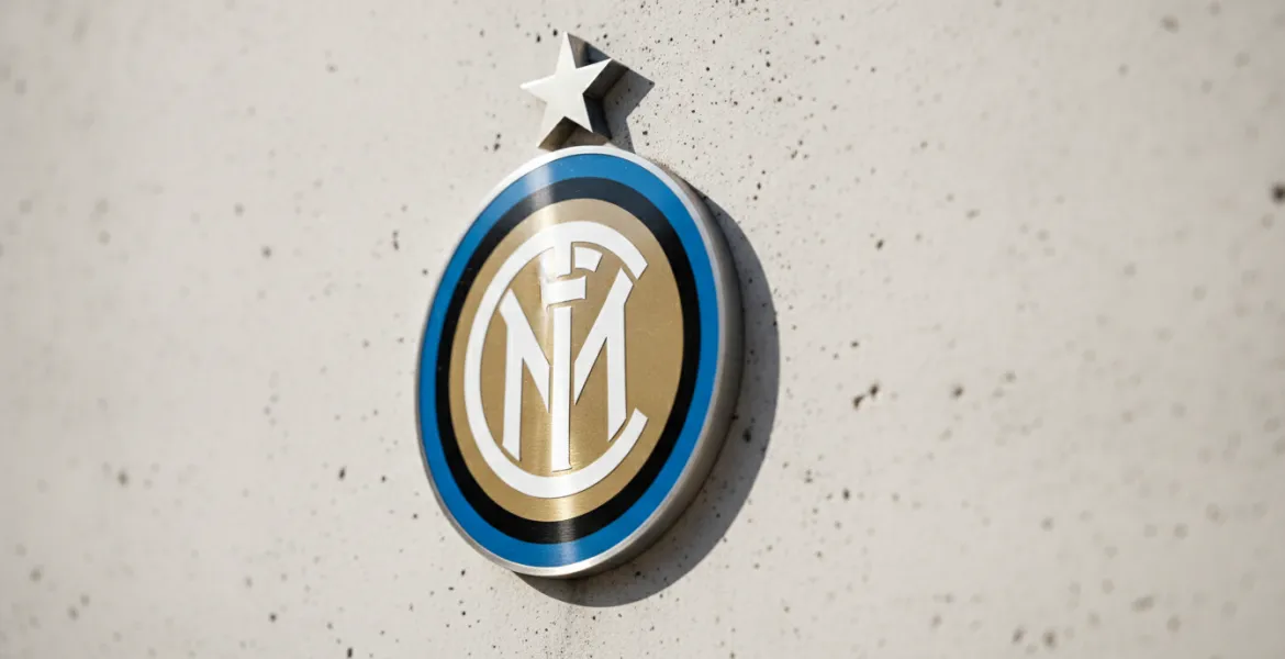 Inter-Diaby, l'assalto finale: offerta shock all'Al Ittihad con Asllani come chiave