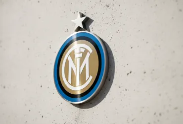 Inter-Diaby, l'assalto finale: offerta shock all'Al Ittihad con Asllani come chiave