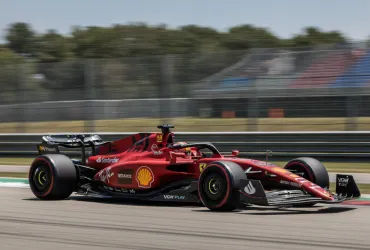 Rivoluzione tecnica a Maranello: Ferrari pesca in Mercedes e Aston Martin