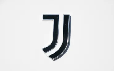 Juventus, scatta il piano cessioni: Nico Gonzalez e Jonathan David guidano l'esodo per finanziare il mercato