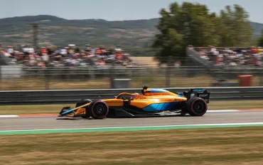 McLaren e la danza della Macarena: il dietro le quinte dell'ala ribaltabile che sfida i limiti del 2026