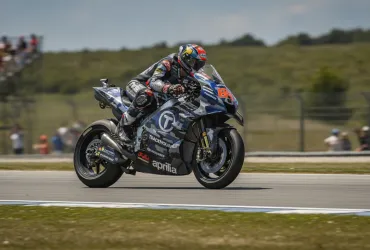 MotoGP, Raul Fernandez rinnova con Trackhouse Racing: ufficiale l'accordo fino al 2028