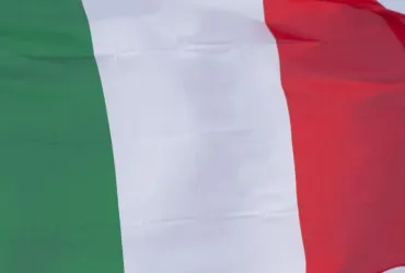 Gianfranco Zola torna in Nazionale: sarà il coordinatore dei giovani azzurri
