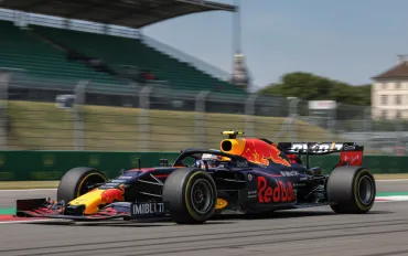 Red Bull: Tom McCullough è il prescelto per l'eredità di Gianpiero Lambiase