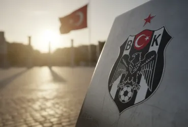 Vlahovic-Besiktas, l'accordo è totale: cifre da capogiro e il richiamo di Italiano