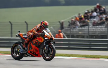 MotoGP, Acosta sorprende a Silverstone: un quinto posto per guardare al vertice