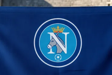 Napoli, la Fascia Destra è d'Acciaio: Di Lorenzo a Vita e il Colpo Favasuli