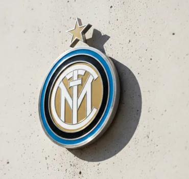 Inter-Spence, è fatta: colpo da 32 milioni per l'erede di Dumfries