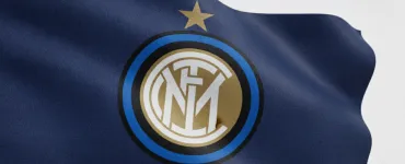 L’Inter accoglie Djed Spence: l'erede di Dumfries sbarca a Milano per il salto definitivo