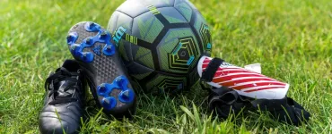 Ciro Immobile dice addio al calcio: il re dei bomber posa gli scarpini su un cuscino di gloria