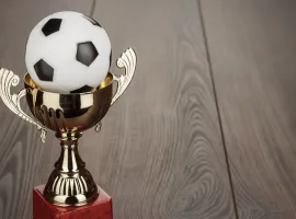 Clamoroso all'Olimpico: il Mantova elimina la Lazio, il Verona soffre ma passa ai rigori