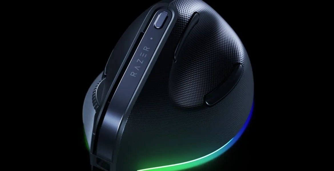 Razer Pro Click V2 Vertical: Ergonomia e Prestazioni