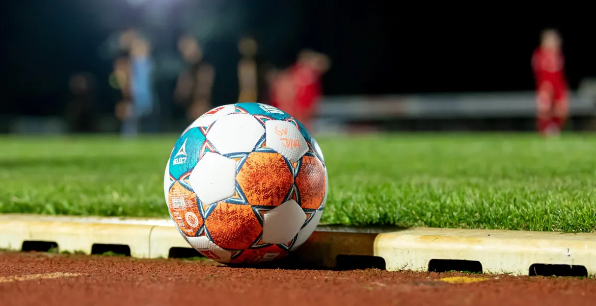 Fasciature sospette nel calcio: tra scaramanzia e accuse di doping