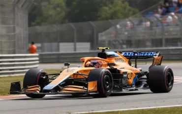 Norris trionfa a Zandvoort: beffate le Mercedes, Antonelli vede il titolo iridato