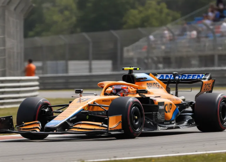 Norris trionfa a Zandvoort: beffate le Mercedes, Antonelli vede il titolo iridato