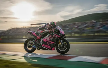 Bastianini-Trackhouse: l'accordo ufficiale fino al 2028 che colora d'azzurro l'Aprilia
