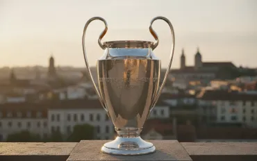 Champions League 2026/27: Sorteggi da Brividi per le Italiane tra Grandi Sfide e l'Esordio del Como