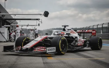 Haas F1 proiettata verso il 2027: Fornaroli e Camara brillano nei test di Portimao