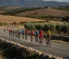 Dramma alla Vuelta: Tadej Pogacar costretto al ritiro dopo una rovinosa caduta