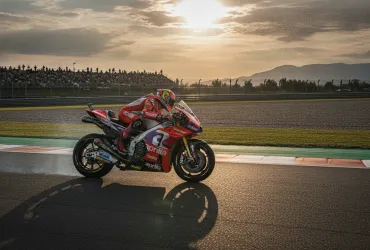 Bezzecchi da Record ad Aragon: Pole position e primato nel feudo di Marquez