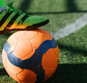 Sassuolo-Frosinone: brividi al Mapei, Aquilani vince ai rigori e prenota la Juventus