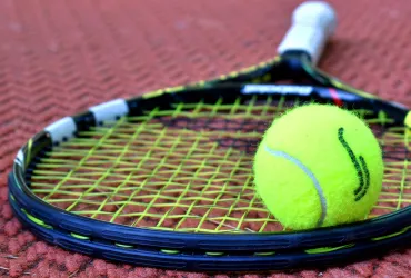 Il Pontefice e il tennis: un invito agli Internazionali scalda gli appassionati