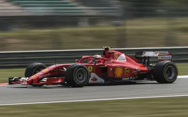 Leclerc e Hamilton, promessa di fuoco a Monza: a caccia della magia Ferrari