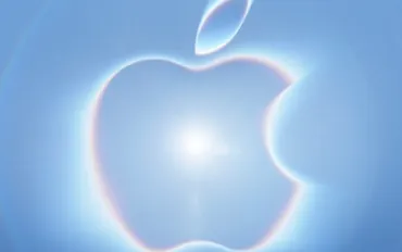 Apple svela iPhone Ultra: il primo pieghevole debutta nell'era Ternus
