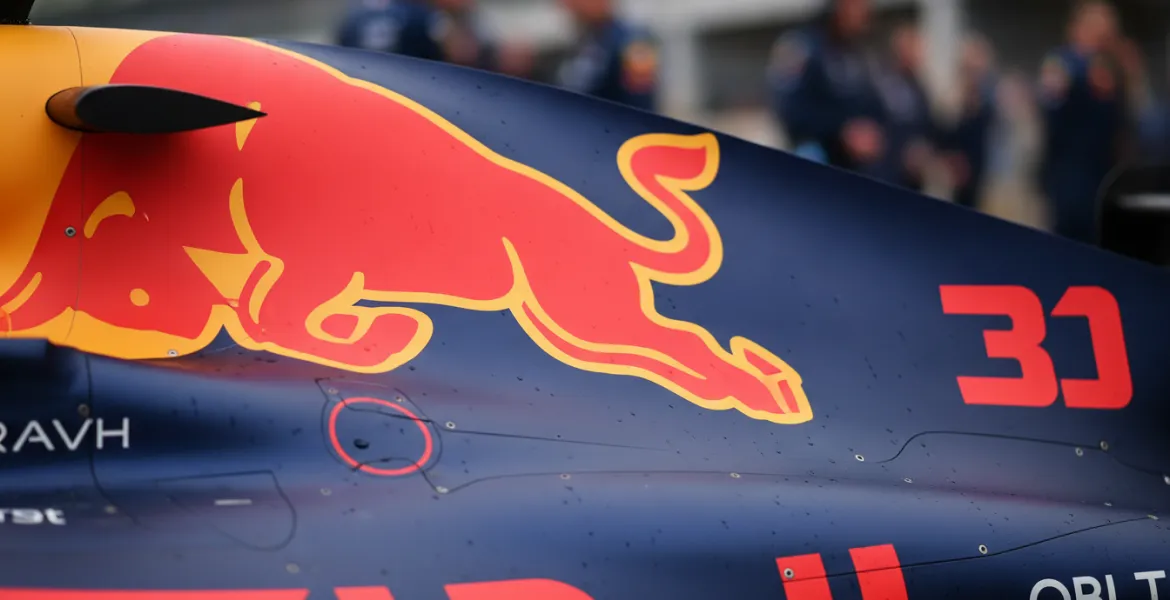 Robin Raikkonen firma con Red Bull: l'eredità di Kimi vola verso il futuro