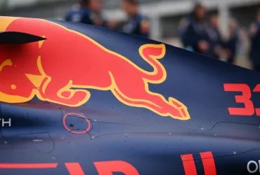 Robin Raikkonen firma con Red Bull: l'eredità di Kimi vola verso il futuro