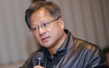 Il patto tra Donald Trump e Jensen Huang: l'IA supererà il valore dell'oro e del petrolio