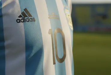 Lautaro Martinez, l’Argentina non rinuncia al Toro: Chivu ridisegna l’Inter per la sfida alla Roma