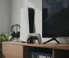 Sony rivoluziona l'universo PlayStation: i nuovi firmware per PS5 e PS4 tra PSSR e socialità