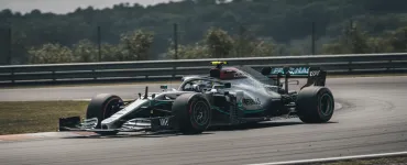 Kimi Antonelli: il dominio totale in F1 e quel vizio che non piace a Toto Wolff