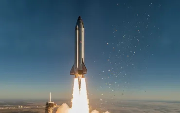 Starship sfida l'orbita: il Flight 14 di SpaceX apre l'era dei satelliti Starlink V3
