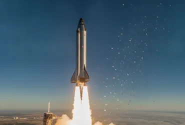Starship sfida l'orbita: il Flight 14 di SpaceX apre l'era dei satelliti Starlink V3