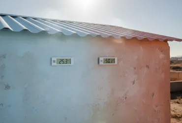 La vernice rivoluzionaria che sfida il sole: superfici più fredde di 25 gradi