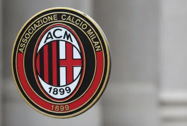 Milan, Amorim sfida il Lecce e le critiche: Difesa da blindare e testa al futuro