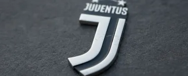 Juve, tegola Kolo Muani: operazione d'urgenza alla mano per l'attaccante