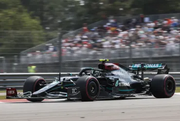 Antonelli domina il 2026: la strategia per il titolo tra Baku e il ritorno a Sepang