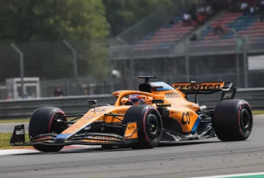 F1 McLaren MCL40: La Rivoluzione di Baku per Sfidare la Mercedes