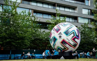 Infantino in Ritardo: La UEFA Critica Duramente il Presidente FIFA