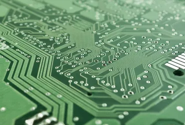 OKI Rivoluziona l'Elettronica con Circuiti da 124 Strati