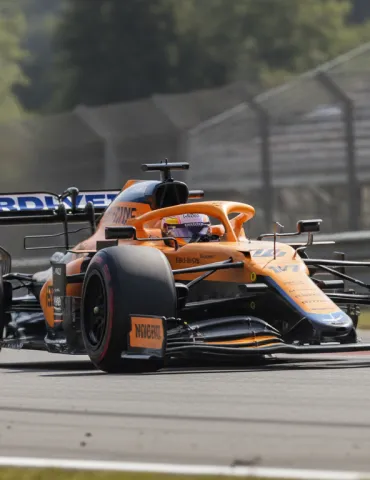 F1 Baku 2026: Incubo McLaren per Norris tra guasti tecnici e crisi di feeling
