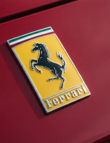 Ferrari in fiamme: Vasseur pronto al divorzio e Horner si propone per il dopo