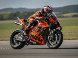 KTM e l'incubo motori in MotoGP: Pit Beirer rivela il rischio di chiusura
