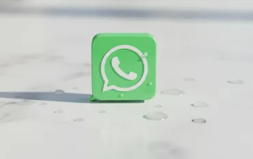 WhatsApp blinda la privacy: le chat Ristrette spariscono da PC e tablet