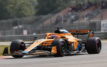 Il giallo McLaren a Sepang: perché la MCL40 è passata da favorita a quarta forza