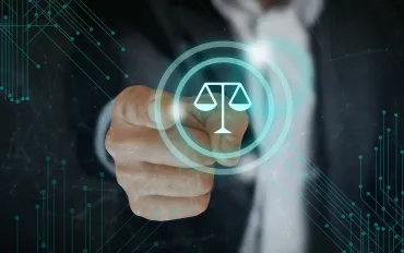 Giganti tech accusati di stimolare l'Illegalità